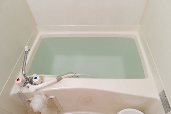 Bathtub Fiberglass Repair